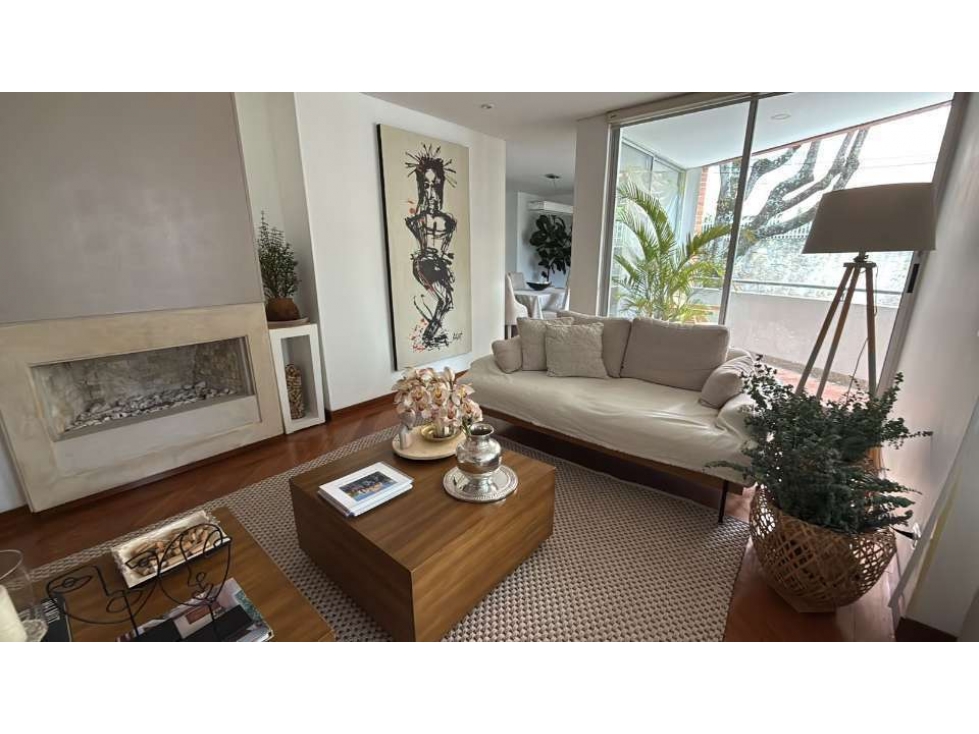 Apartamento en Arriendo -Rosales Bajo