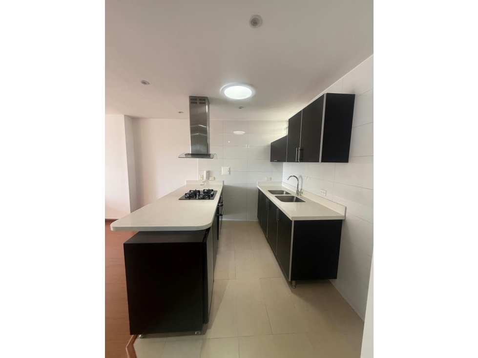 APARTAMENTO EN VENTA CEDRITOS — foto 2