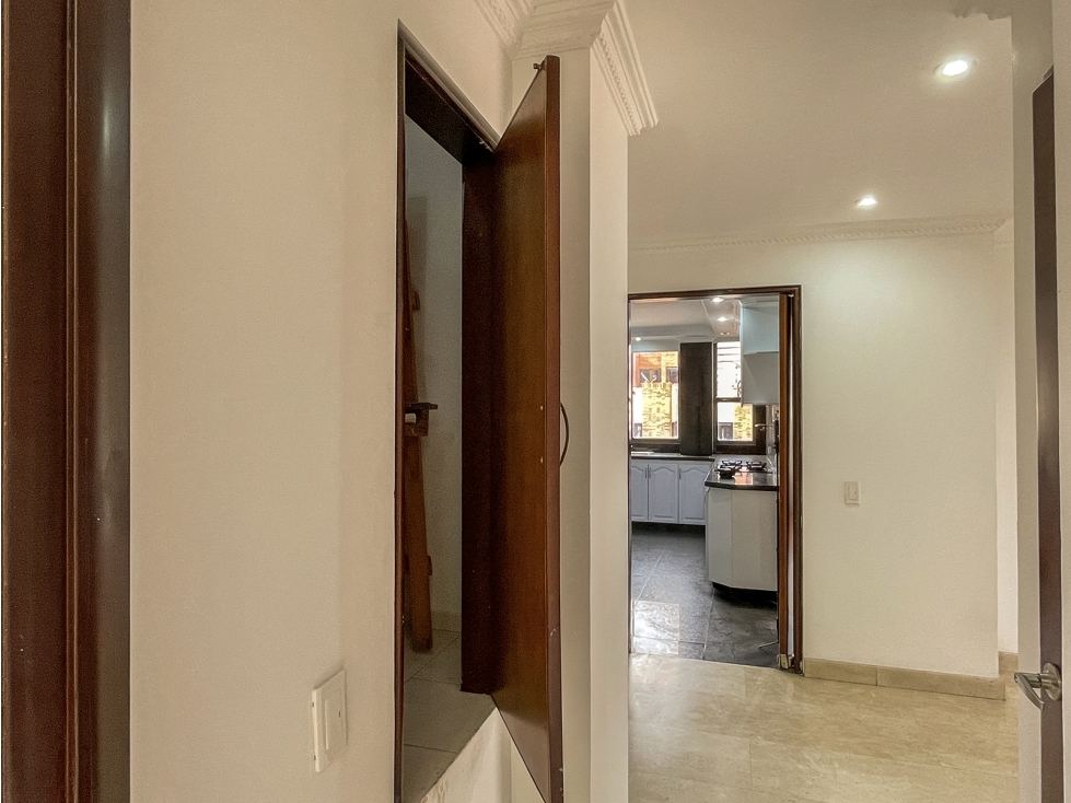 Duplex de 195 mts2 bella suiza . Ultimo piso