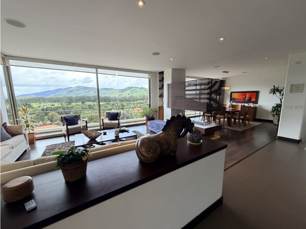 VENDO APOSENTOS SOPO 420 M2 4H 5P 5B - 4