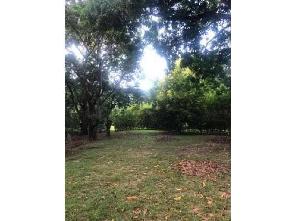 CASA CAMPESTRE EN MELGAR - 4