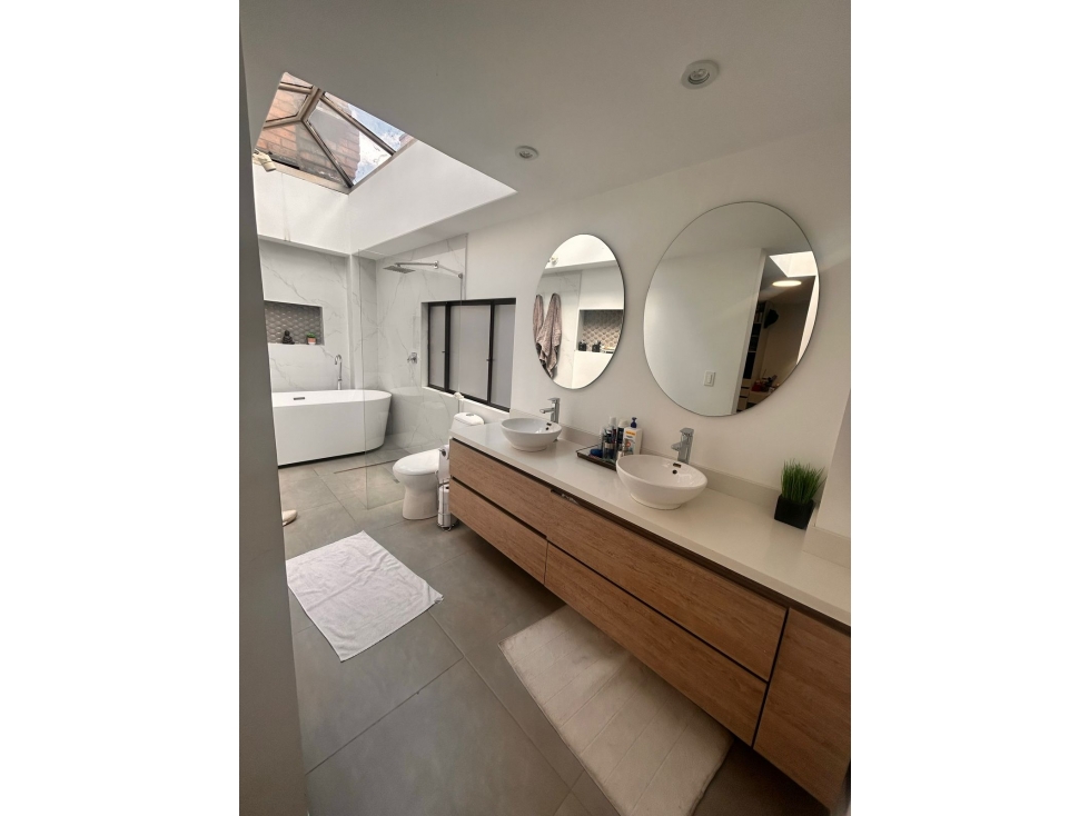APARTAMENTO DUPEX SANTA BARBARA EN VENTA Y RENTA 3HAB, 5B, 3P — foto 2