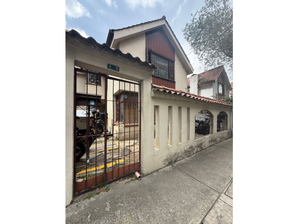 VENTA CASA ESQUINERA USO COMERCIAL SANTA BARBARA — foto 2