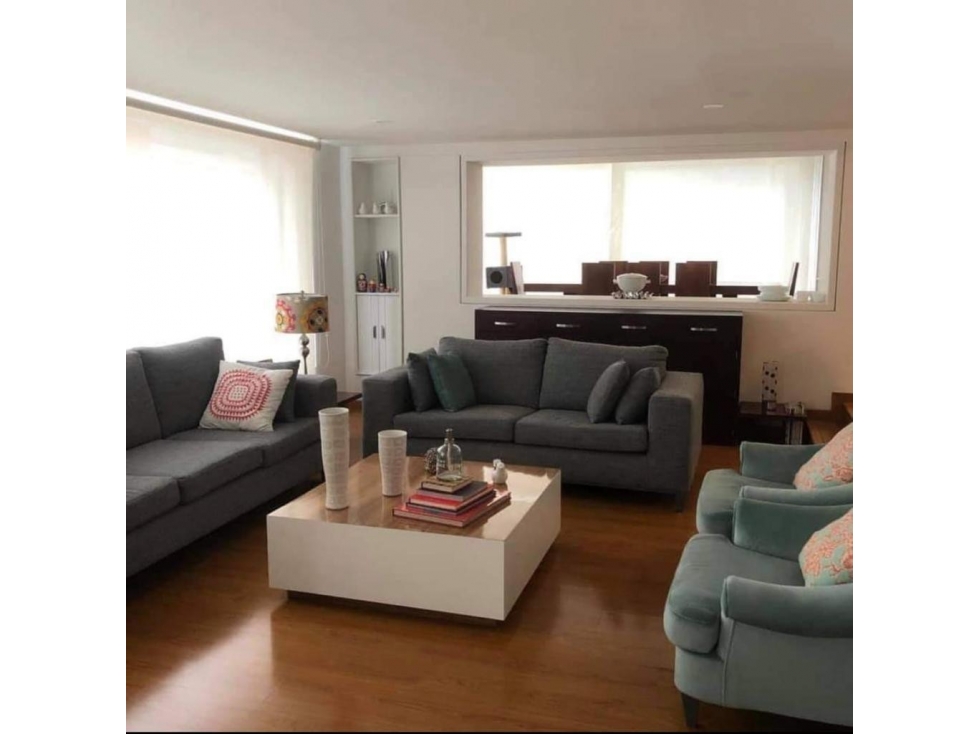 EN ED. INTELIGENTE - VENDO ESTE BUEN APTO.- Calle 92 con Cra 19 — foto 2