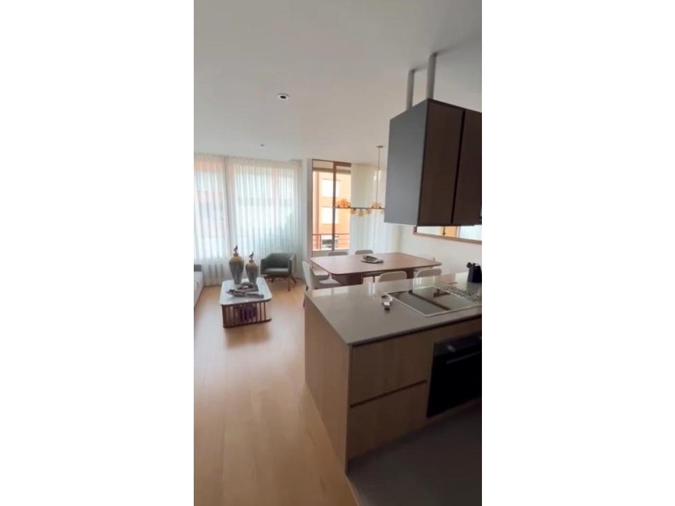 Venta de lindo Apartamento en El Virrey, Bogotá