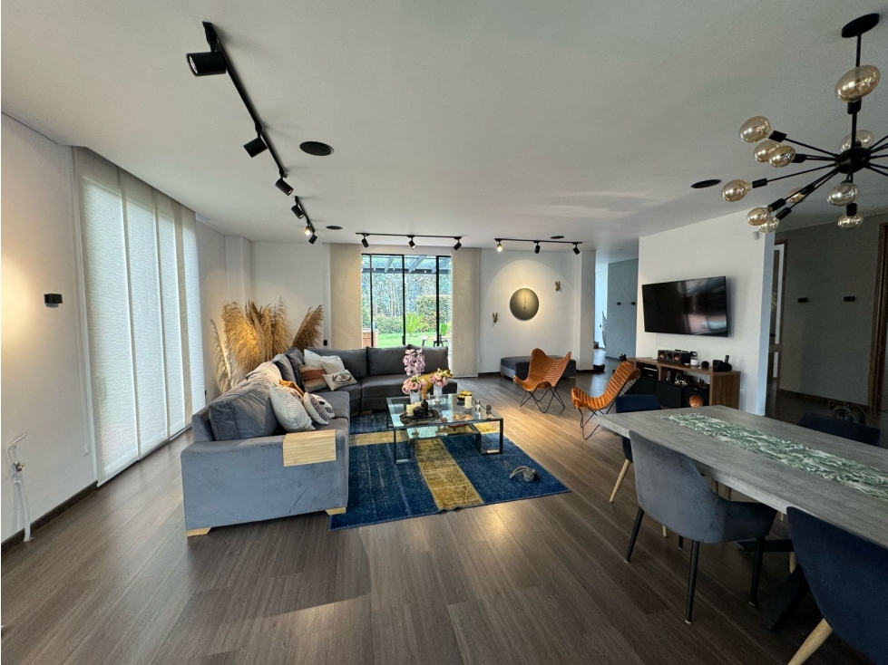 VENTA/LOS CLUBES 1140 TERRENO 300MTS — foto 4