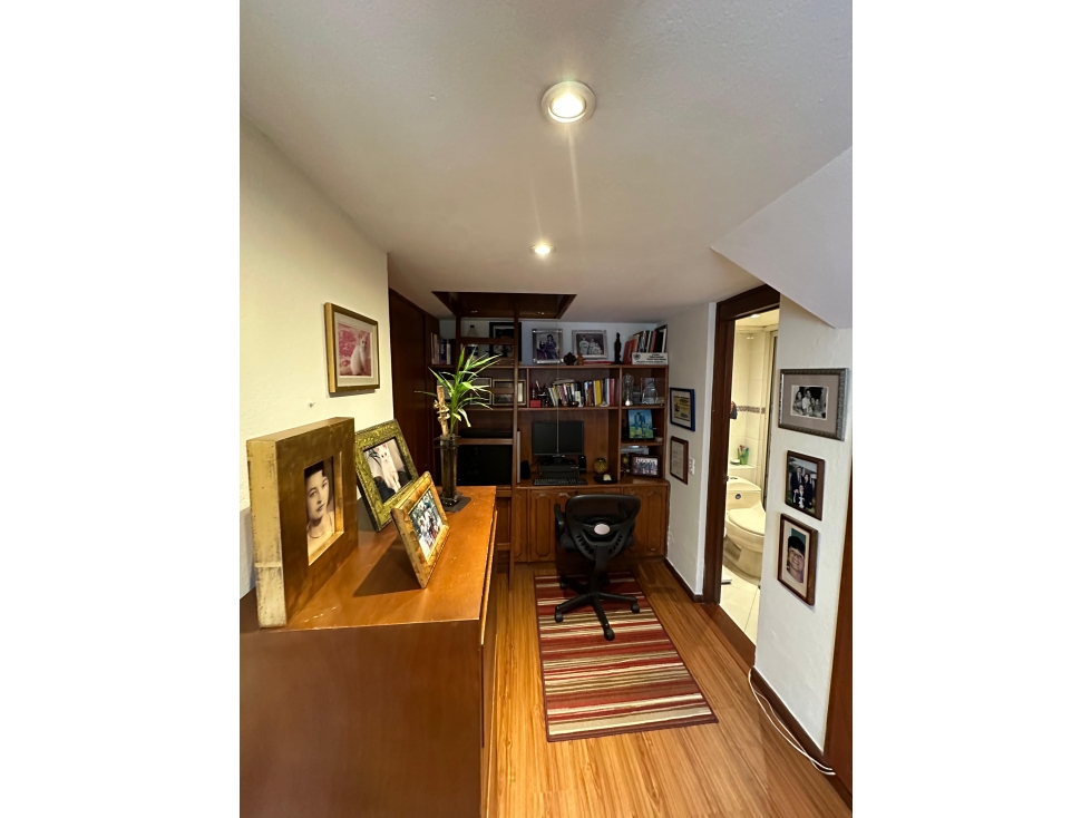 VENTA CASA BALCONES DE LINDARAJA — foto 5