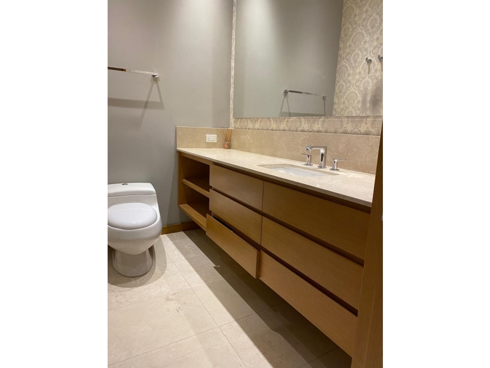 APARTAMENTO EN RENTA Y VENTA NOGAL 193MT2, 3HAB, 4B, 2P, CBS — foto 4