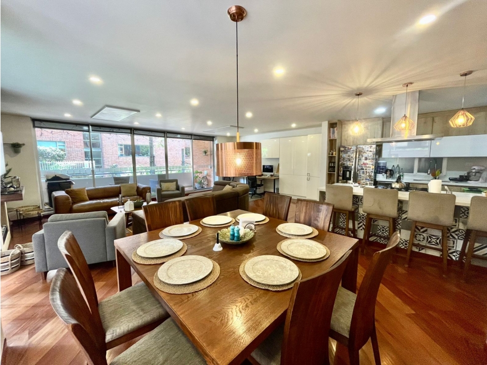 ESTA BELLESURA DE APTO. REMODELADO A LA VENTA EN ROSALES BAJO — foto 2
