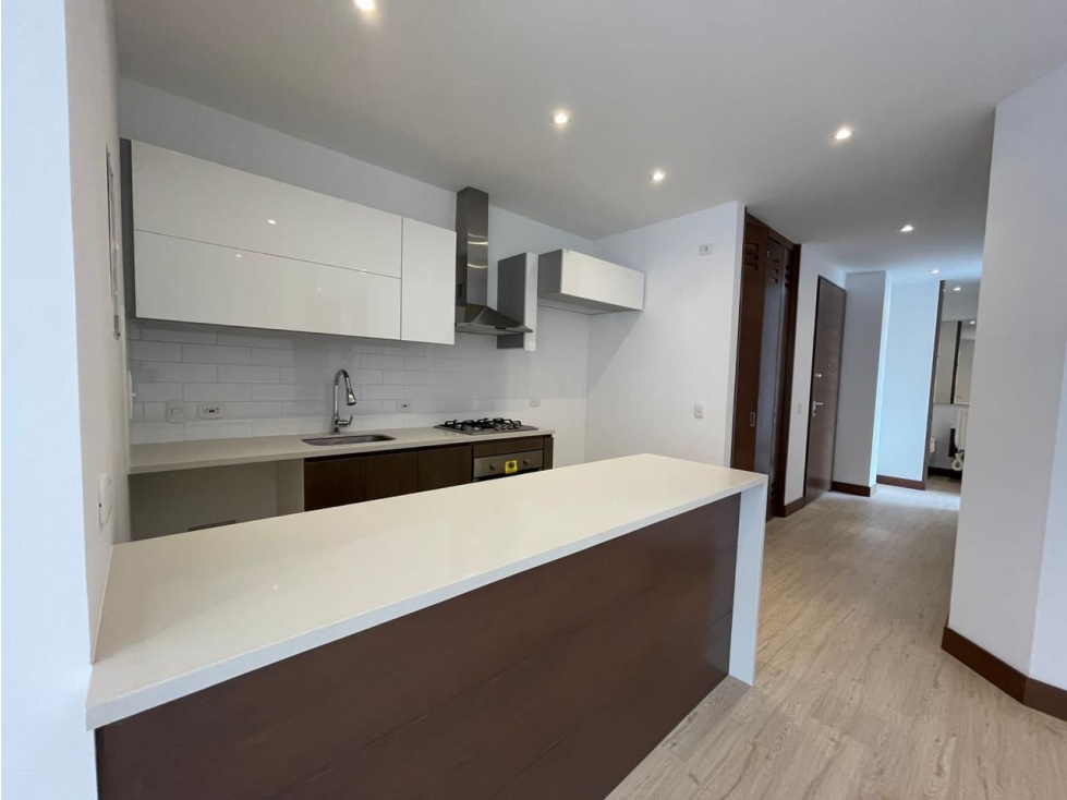 APARTAMENTO EN VENTA Y RENTA SAN PATRICIO 100MT2, 3HAB, 2P, 1D