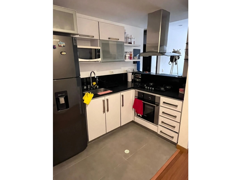 LINDO APARTAMENTO EN ARRIENDO SANTA PAULA 64MT2, 1HAB, 2B, 2P — foto 3