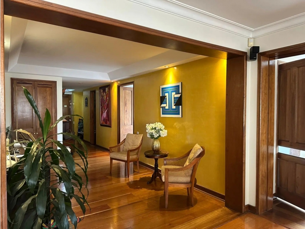 Ofrezco VENTA APTO DUPLEX CHICO-CABRERA arriba de la CRA 11
