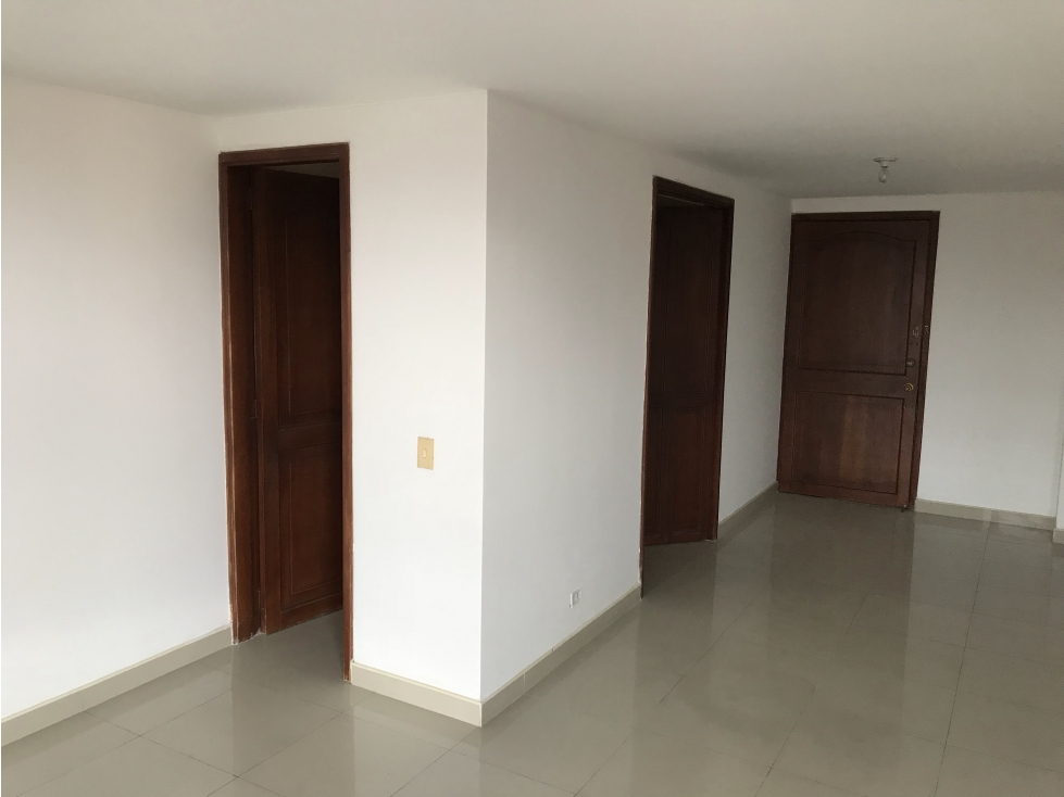 OFICINA EN VENTA EN BARRIO EL LAGO, 35.49M, COCINA, BAÑO Y PARQUEADERO — foto 4