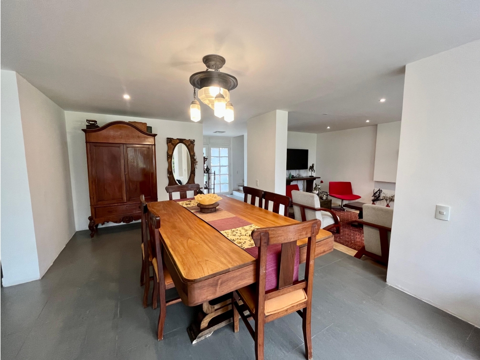 Casa en venta de 3 niveles en San José de Bavaria, conjunto cerrado — foto 4