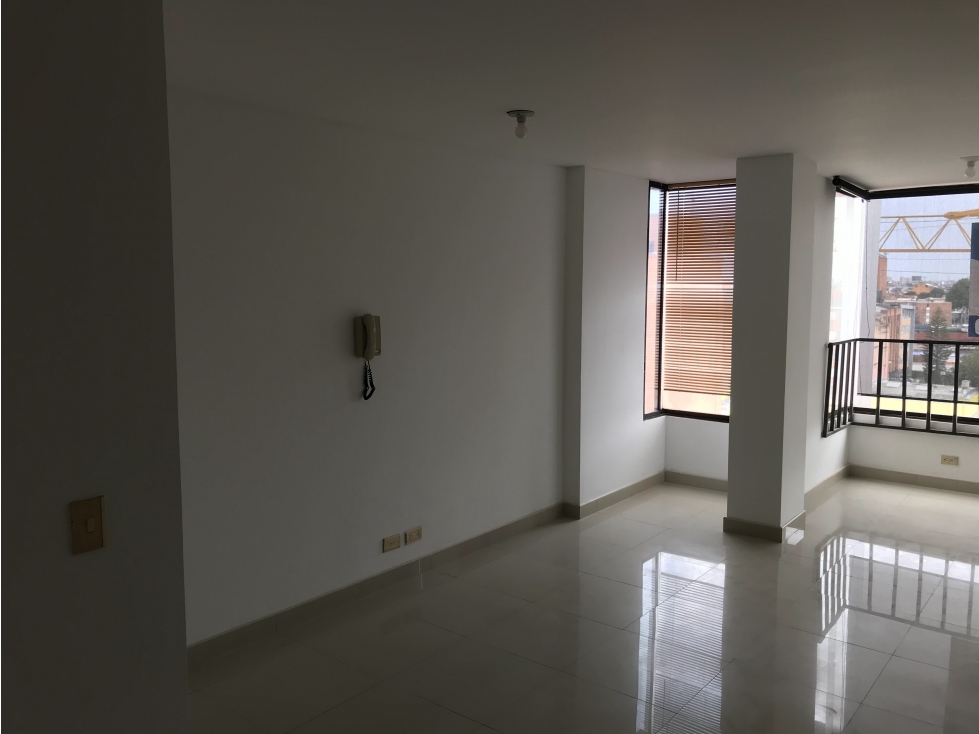 OFICINA EN VENTA EN BARRIO EL LAGO, 35.49M, COCINA, BAÑO Y PARQUEADERO — foto 5