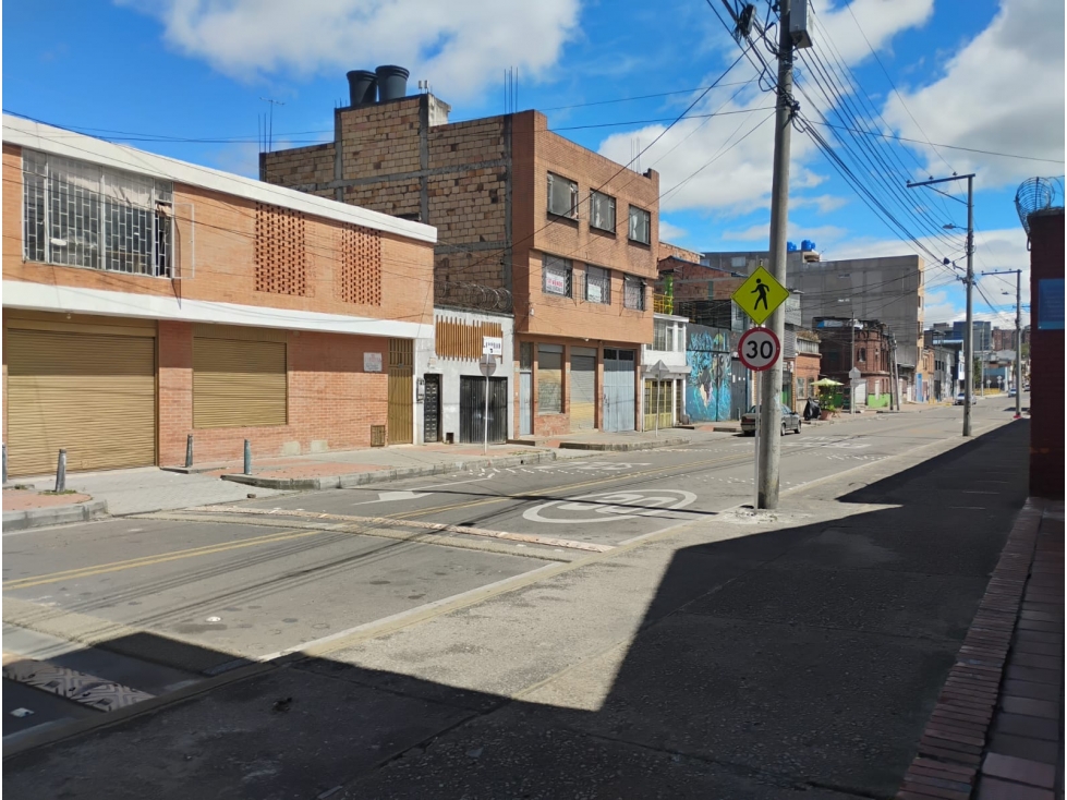 Venta de Casa Local en el 12 de ocubre, 2 locales 2 aptamentos — foto 4