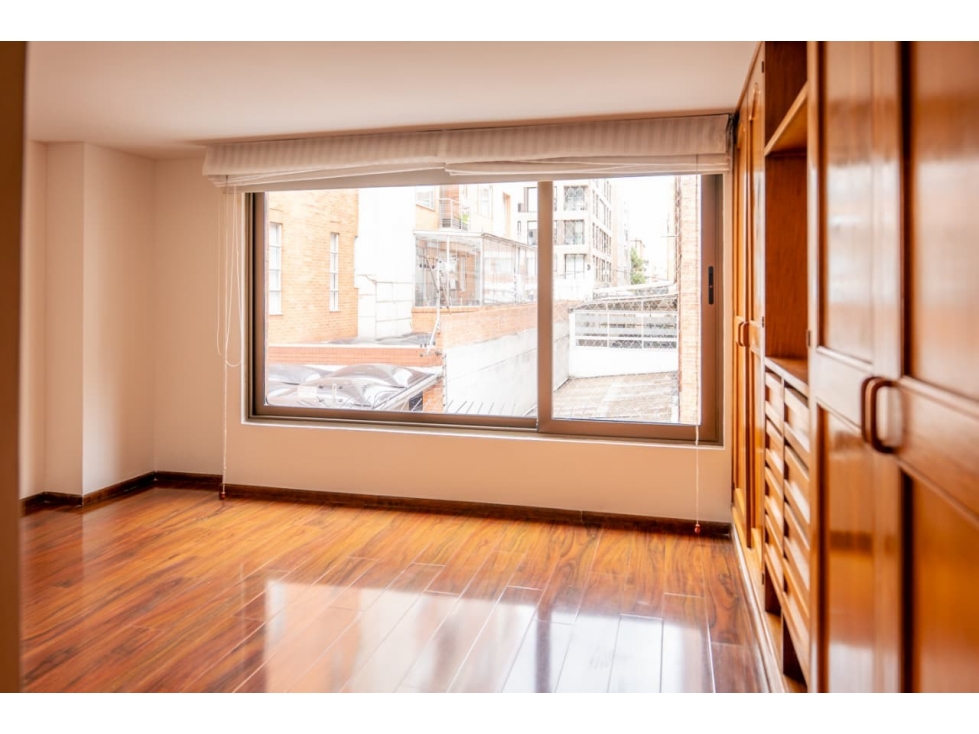 EN ED. INTELIGENTE-ARRIENDO ESTE APTO. -103 MT- EN CHICO NAVARRA — foto 4