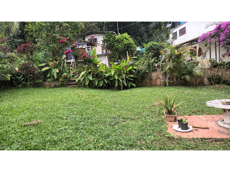 FINCA EN VENTA SILVANIA - 2