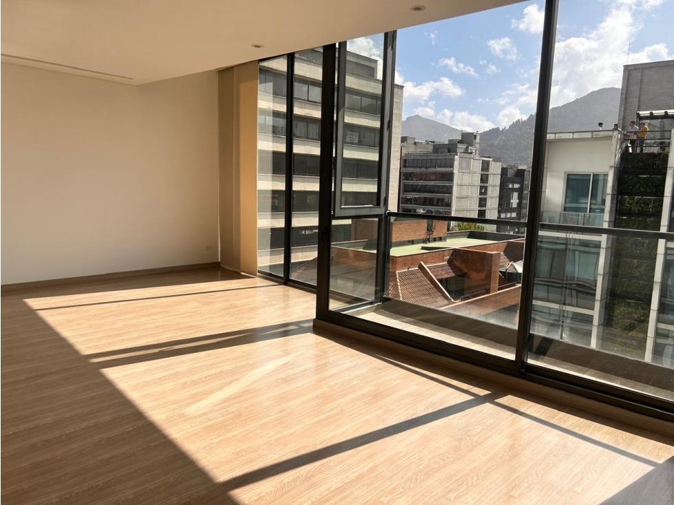 ARRIENDO APARTAMENTO EN CHICO, 150MT2, 2HAB, 3B, 3P — foto 2