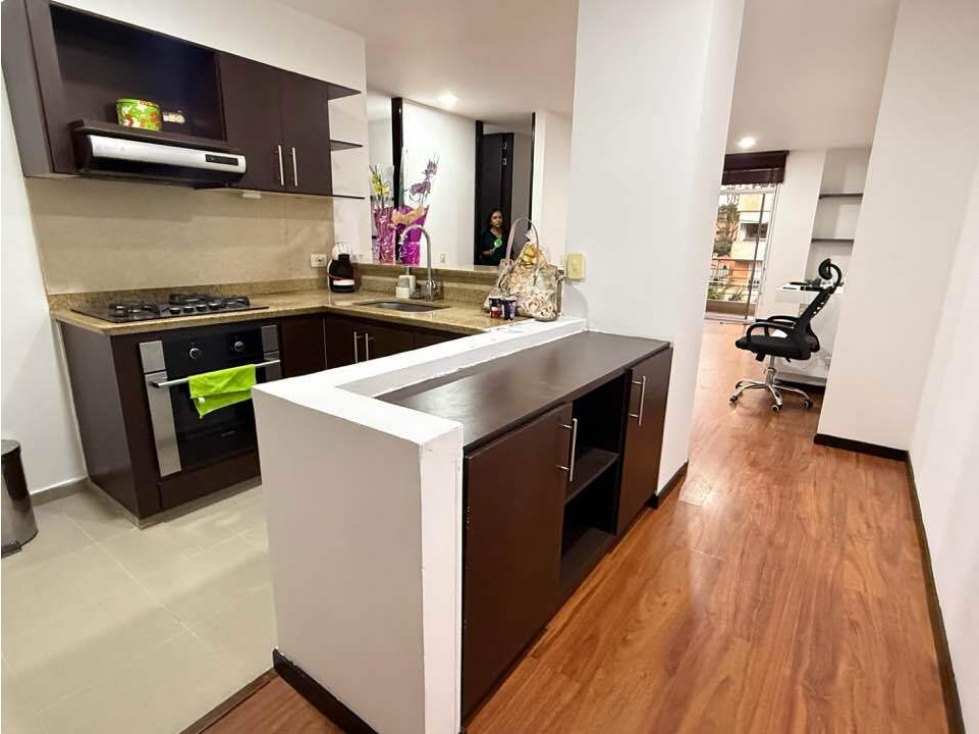 ARRIENDO APARTAMENTO CHICO NAVARRA BOGOTÁ 74MT2, 2HAB, 2B, 1P