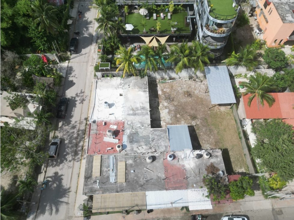Terreno Comercial a unos pasos del Parque Ecológico - 5