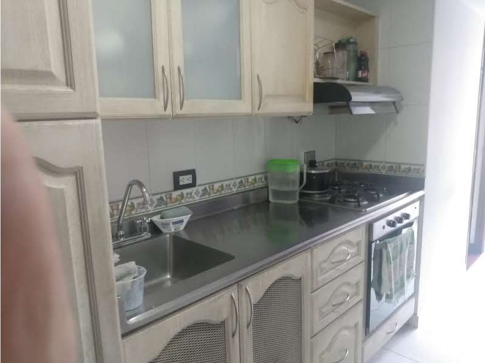 APARTAMENTO BELEN, CERCA A LOS MOLINOS — foto 3