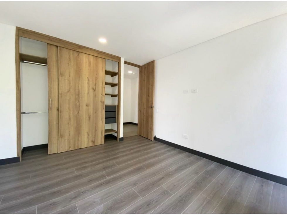 NOGAL APARTAMENTO ACTUAL CON VISTA VERDE — foto 6