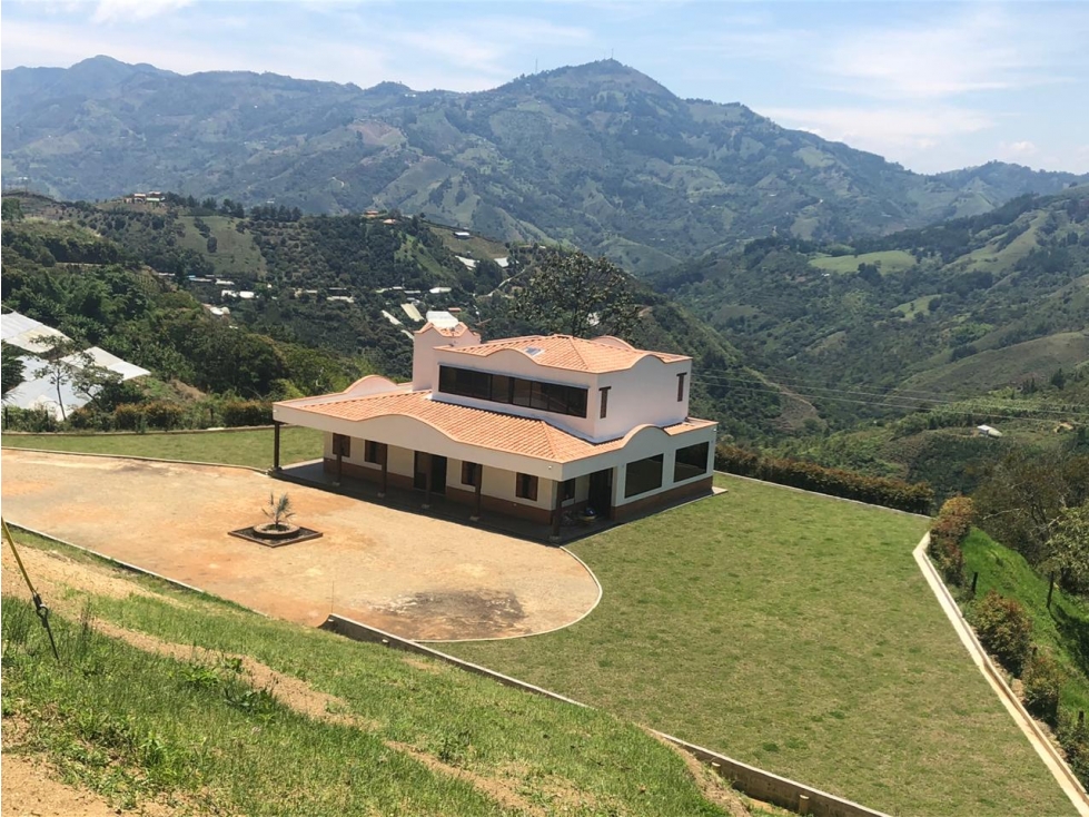 VENCAMBIO FINCA DE RECREO CASA DUPLEX EN EL RETIRO ANTIOQUIA — foto 2