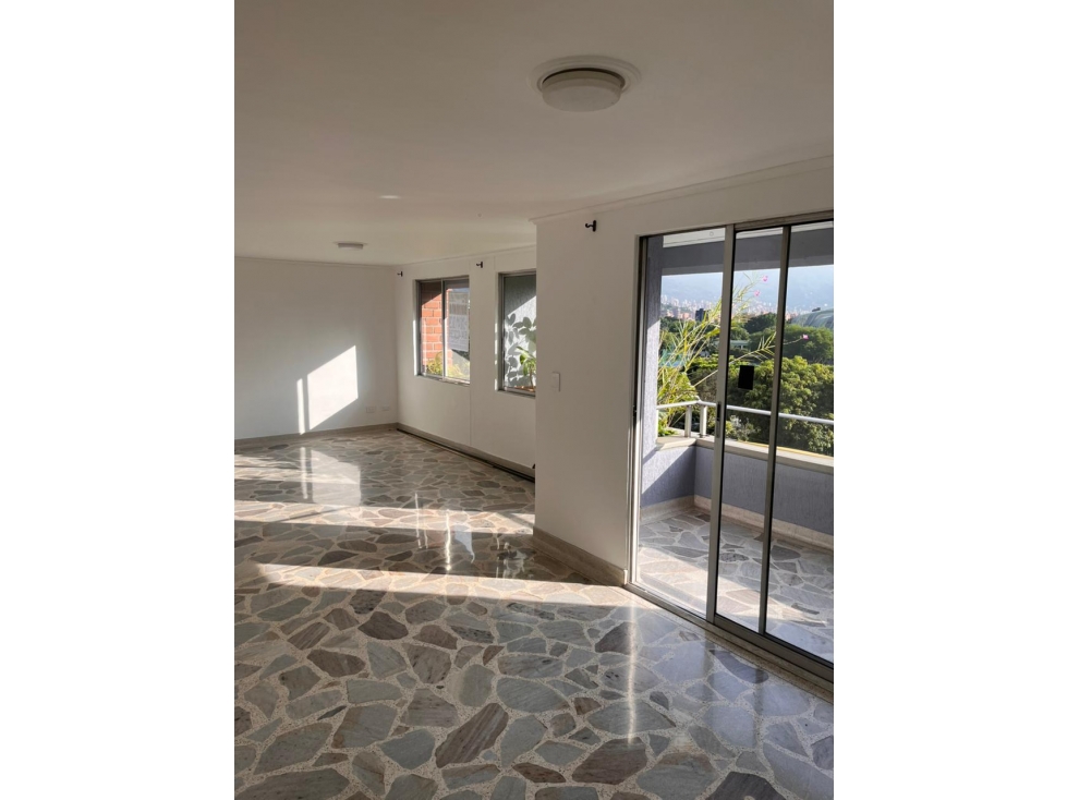 APARTAMENTO SECTOR ESTADIO, AV COLOMBIA — foto 2