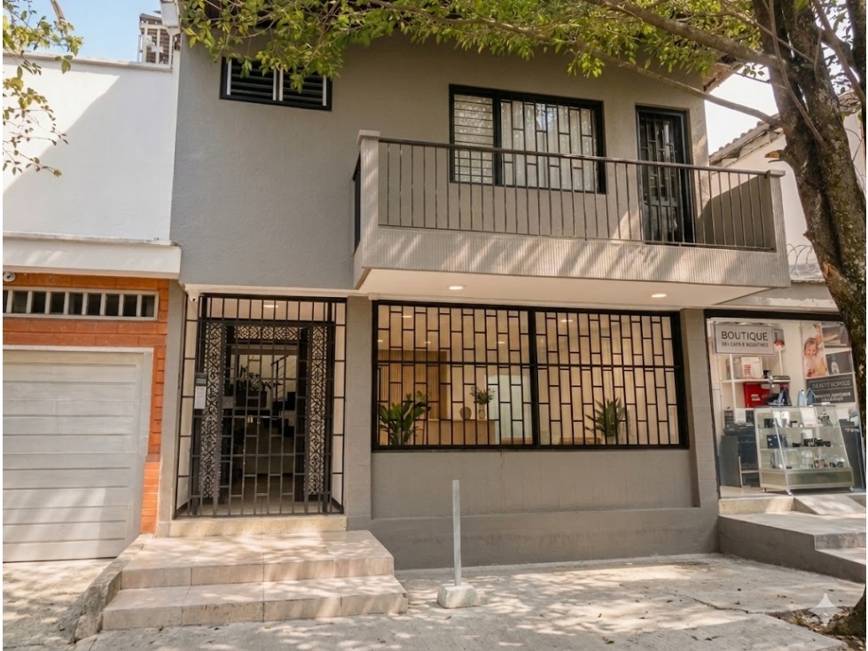 EN ARRIENDO OFICINA EN LA FLORESTA