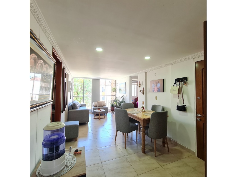 Apartamento en venta Envigado, sector Las Flores. — foto 2