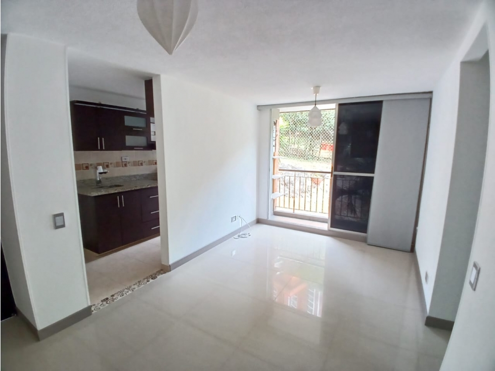 VENTA DE APARTAMENTO EN CALASANZ, CERCA AL MALL SANTANA — foto 2