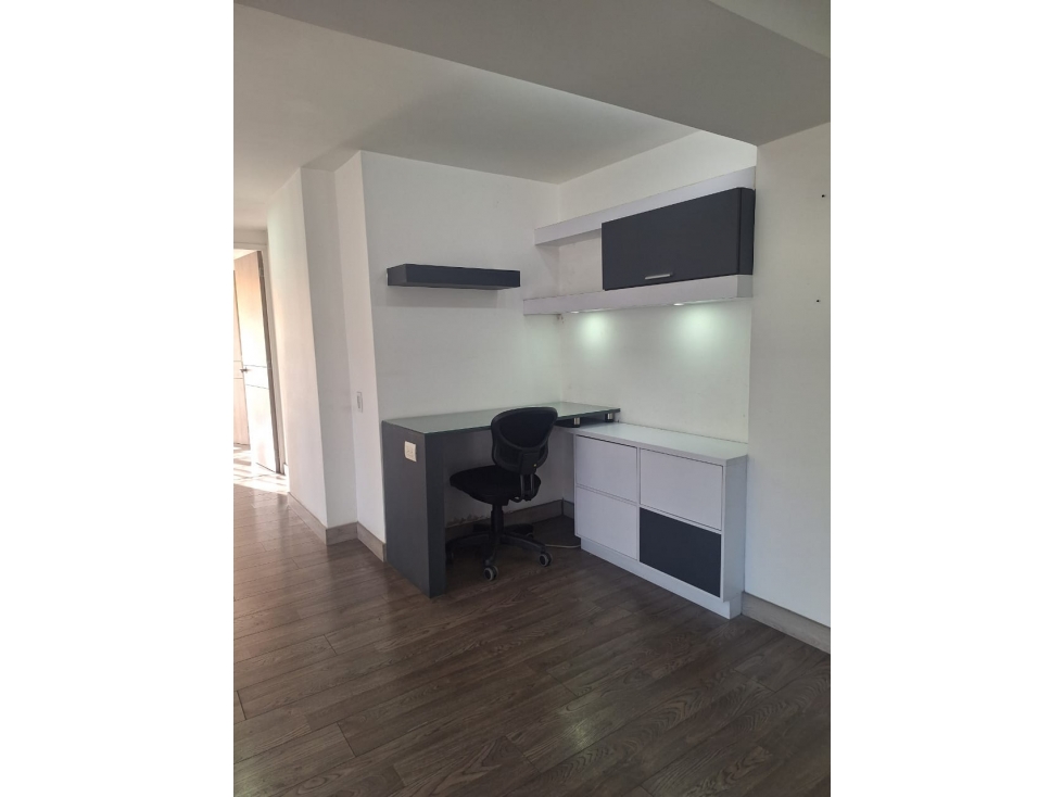 VENDO APARTAMENTO EN LOS COLORES — foto 5