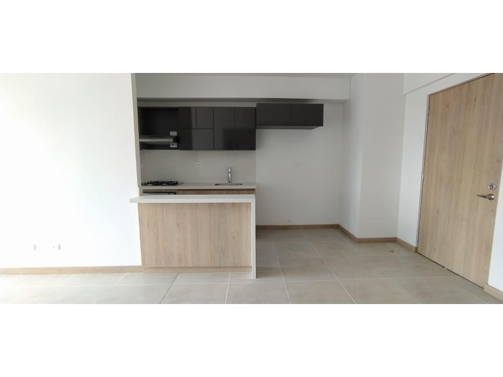 VENTA DE APARTAMENTO EN CALASANZ PARTE BAJA, PISO ALTO CON GRAN VISTA — foto 5