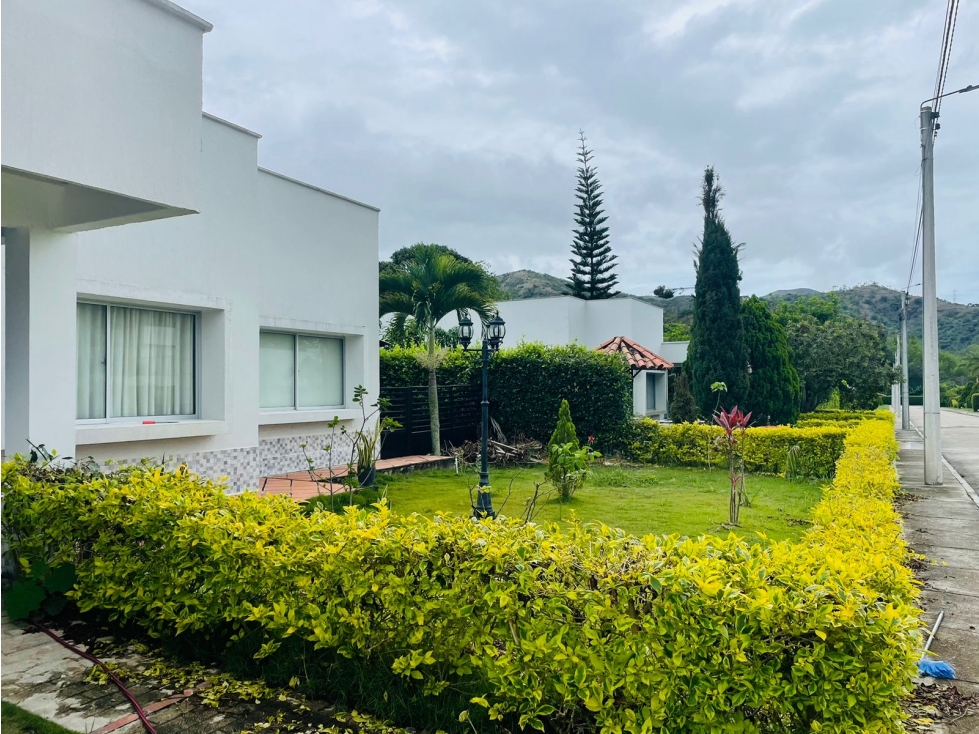 CASA MODERNA Y CAMPESTRE EN OCAÑA - 3