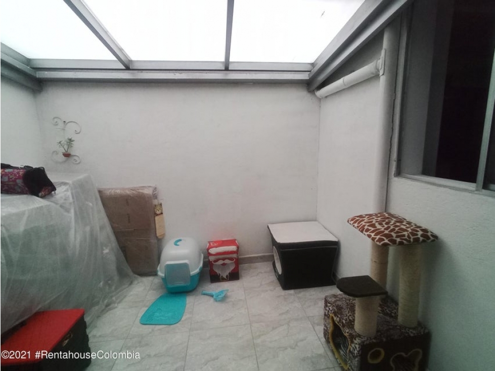 VENDO APARTOESTUDIO EN LOS COLORES — foto 6