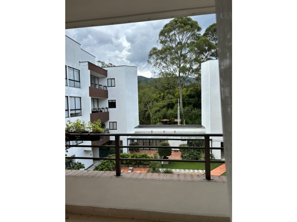 VENTA APARTAMENTO EN EL RETIRO - ANT. — foto 2