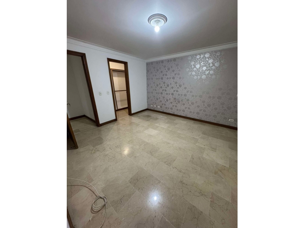 APARTAMENTO LAURELES, CERCA AL SEGUNDO PARQUE — foto 6