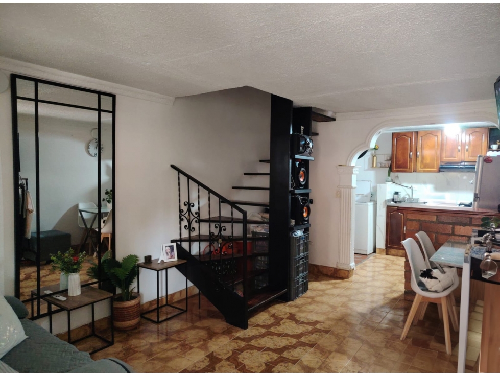 VENTA DE CASA EN NIQUIA TERRANOVA 3 NIVELES CERCA A PUERTA DEL NORTE — foto 5