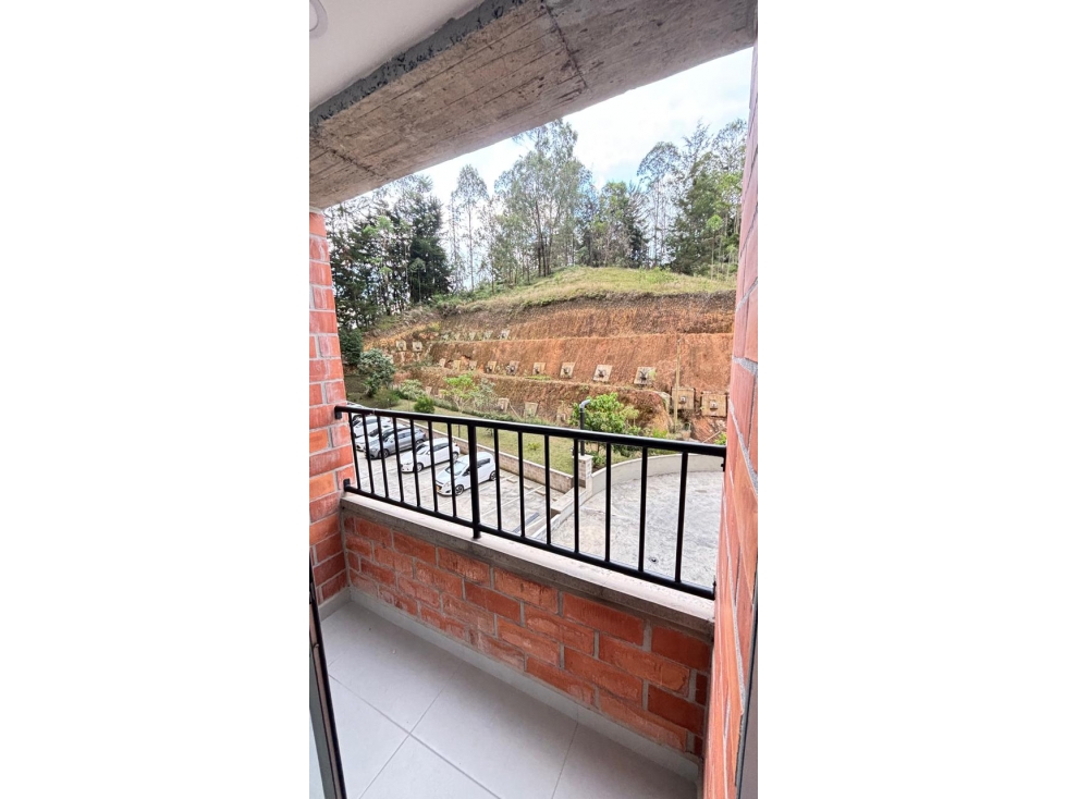 SE VENDE APARTAMENTO EN RIONEGRO (AD)