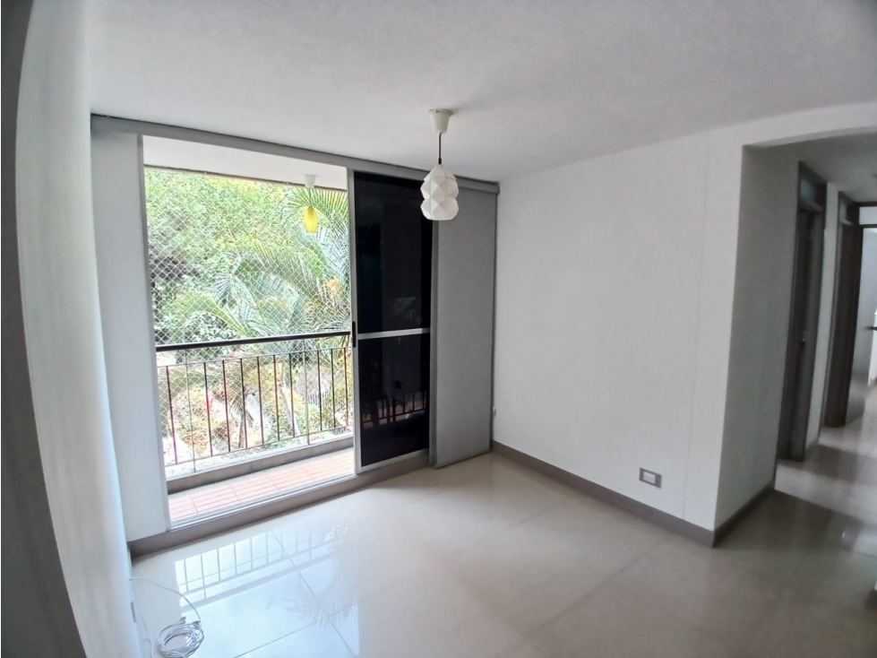VENTA DE APARTAMENTO EN CALASANZ, CERCA AL MALL SANTANA