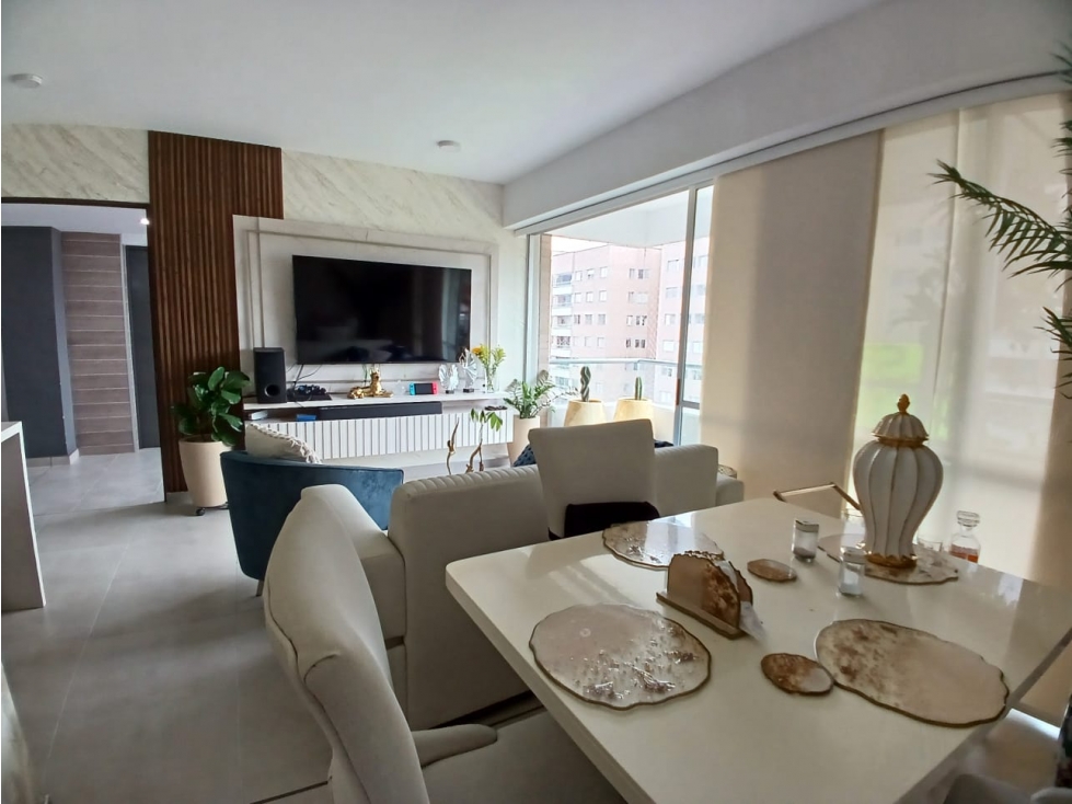 VENTA DE HERMOSO Y AMPLIO APARTAMENTO EN CALASANZ PARTE BAJA — foto 2