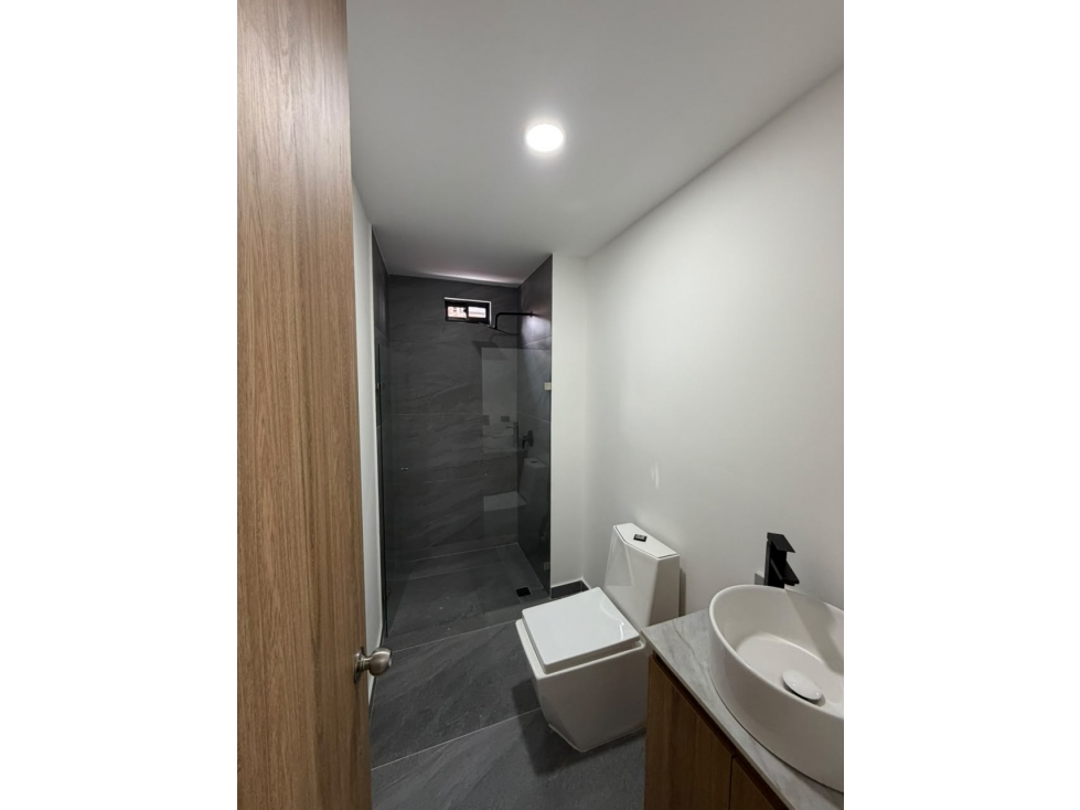 HERMOSO APARTAMENTO INTERNO PARA ESTRENAR EN VENTA EN ARANJUEZ — foto 2