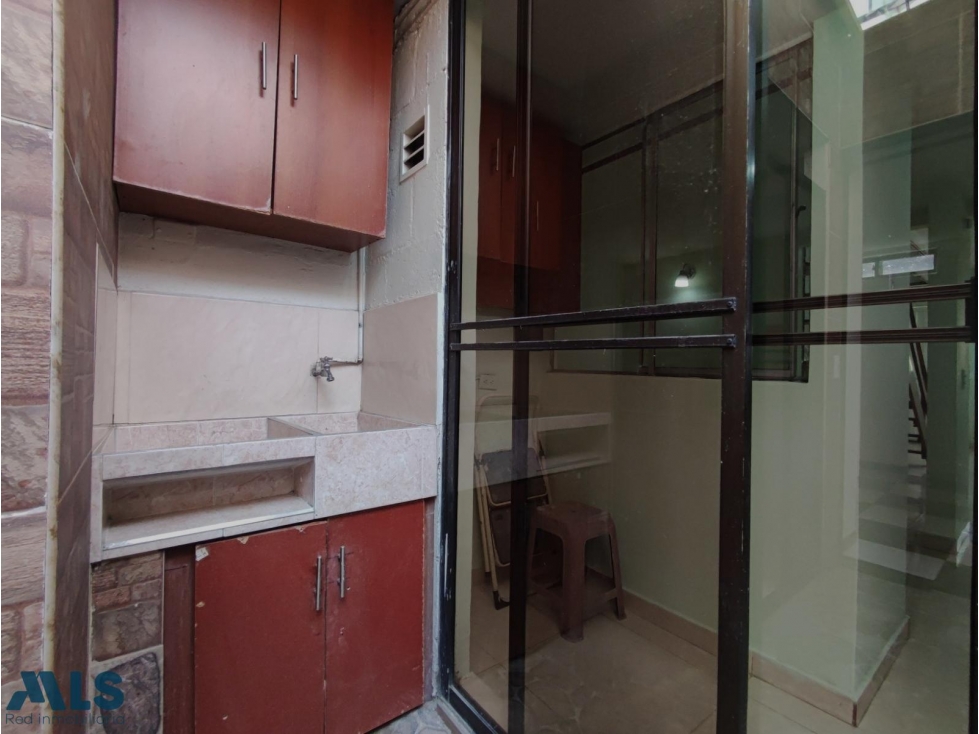 VENDO CASA UNIFAMILIAR EN BELEN LAS MERCEDES — foto 3