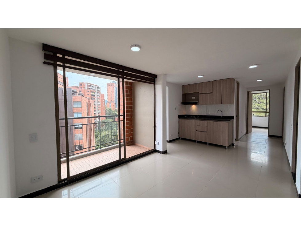Apartamento en Castropol Poblado