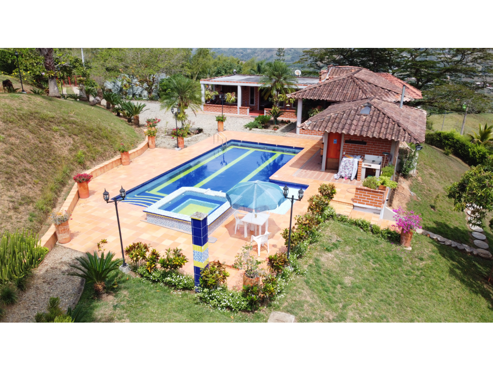 SE VENDE CASA CAMPESTRE EN EN BARBOSA - PARCELACIÓN - 2