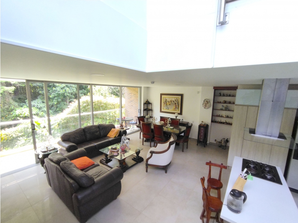 VENTA DE CASA EN ENVIGADO.