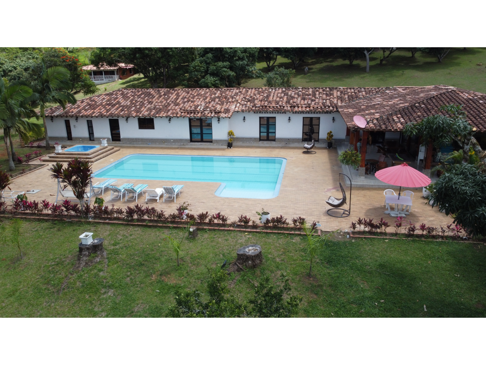 SE VENDE CASA CAMPESTRE EN PARCELACIÓN DE BARBOSA - 3