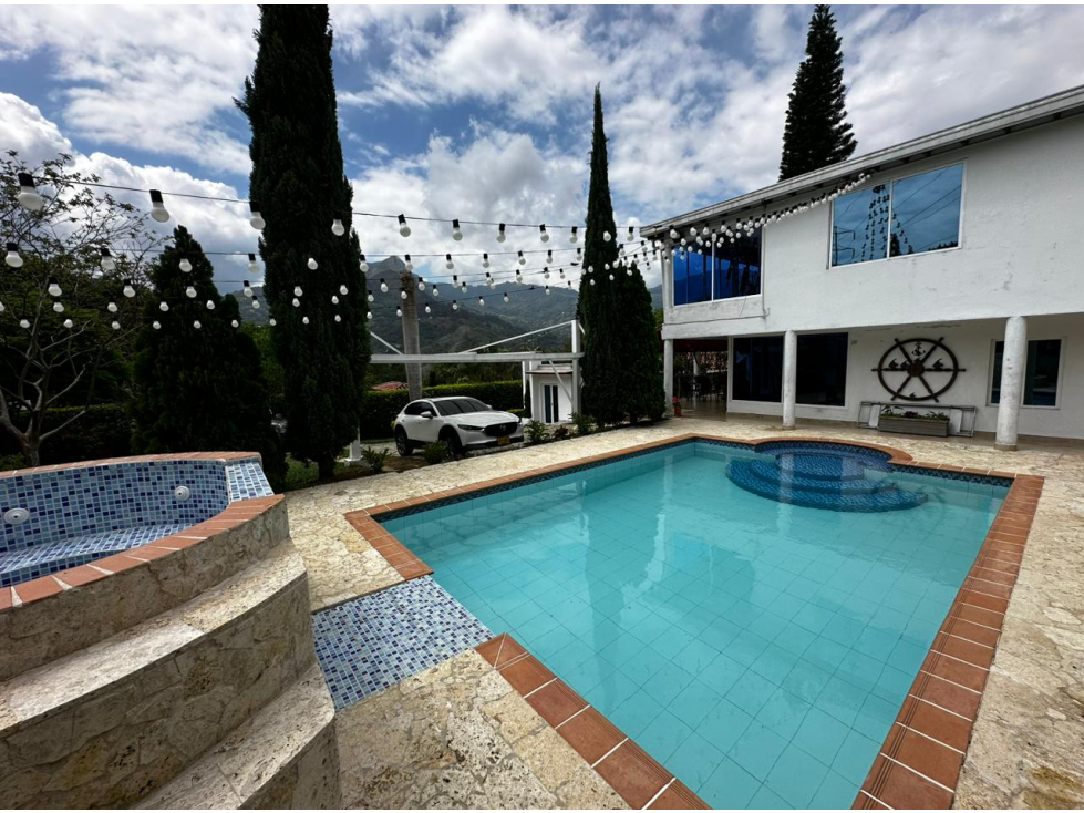 SE VENDE CASA CAMPESTRE EN PARCELACIÓN DE COPACABANA - 1