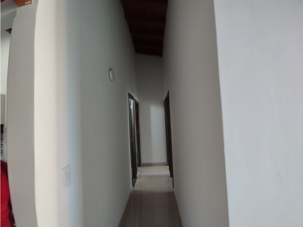 VENDO APARTAMENTO POR ESCALAS EN PLICARICA MEDELLIN — foto 4
